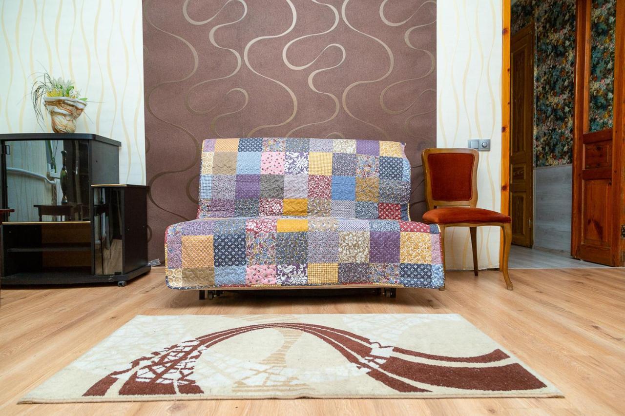 Comfortable Apartments In The Center Of Dnipro Exterior foto